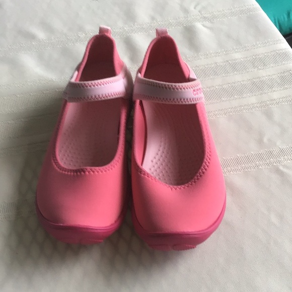 crocs water shoes for toddlers